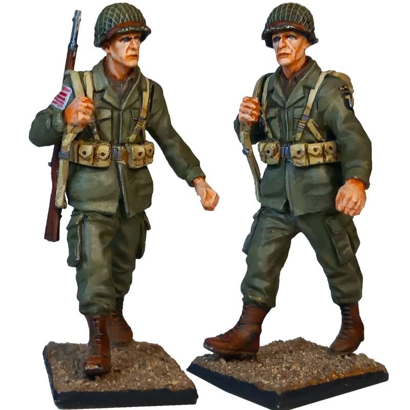 101st Airborne Division private marching 2 60mm|painted toy soldier