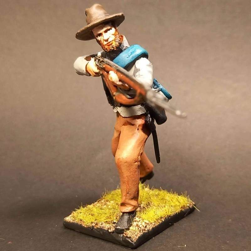 15th Alabama infantry rgt. private advancing firing