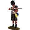 Cameron highlanders standing firing